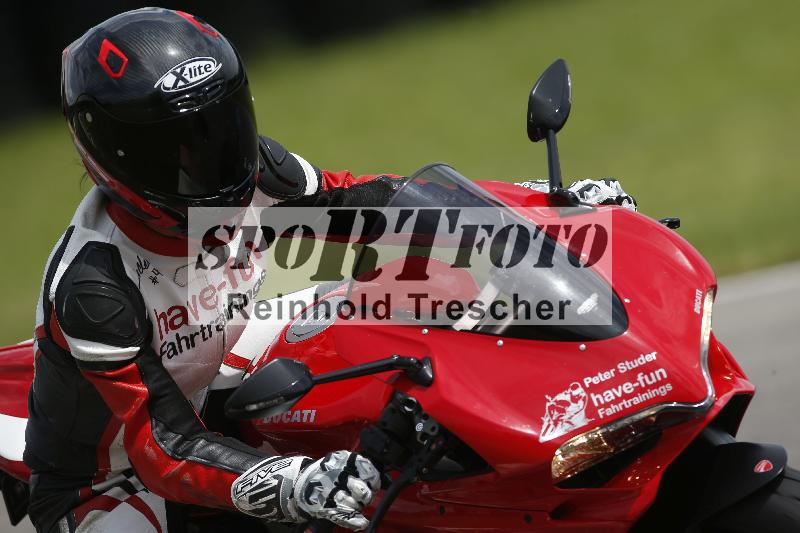 /Archiv-2024/29 12.06.2024 MOTO.CH Track Day ADR/Gruppe blau/Team